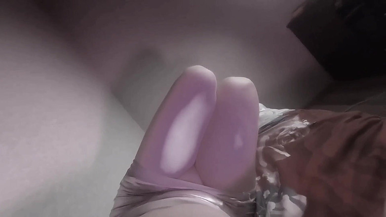 Kitty_Cross: Travestit superb în mișcare lentă a corpului în moduri seducătoare