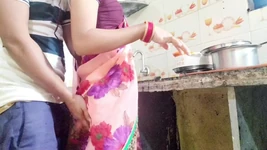 Bhabhi India Berkongkek dengan Profesor Kolej