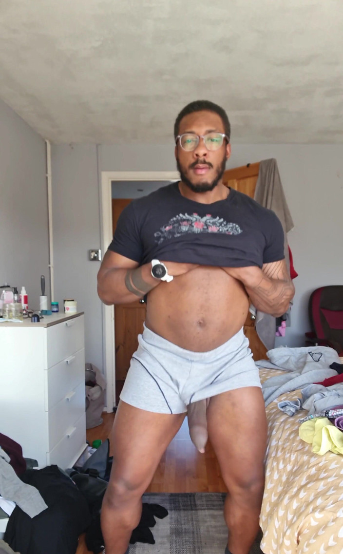 Amadeus: उस लंड को उछालो!