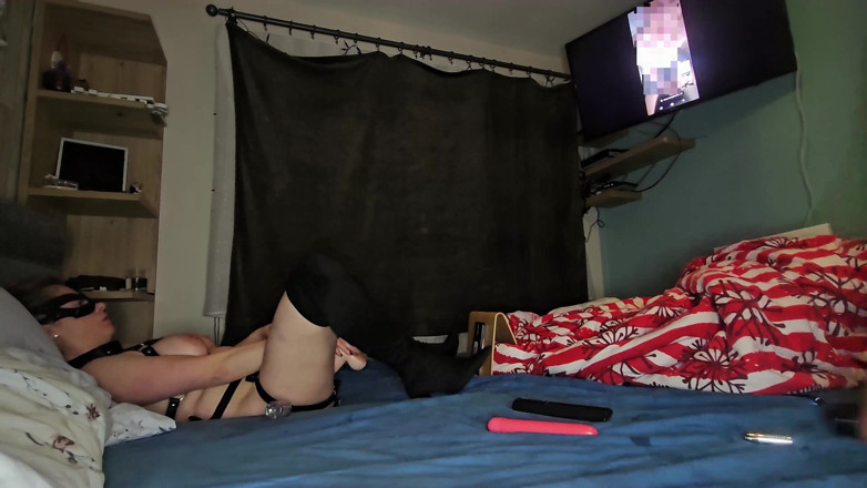 Anal Fetish Couple: Pareja de cornudos buscando un chico con una buena polla...