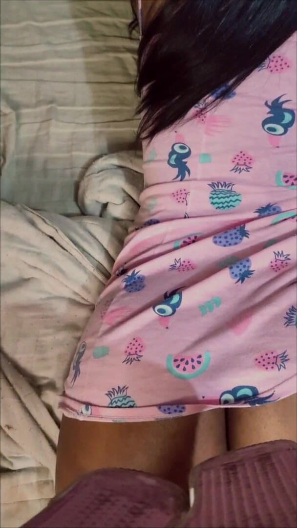 Brunnete Sofi: How Cute and Tender My 18-year-old Fucking Stepdaughter Looks