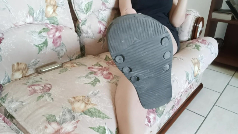 Bergami Melissa: Lecca Le Mie Ciabatte Sporche