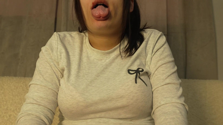 AmayaMori: I Smell the Socks Which Are Very Smelly and It...