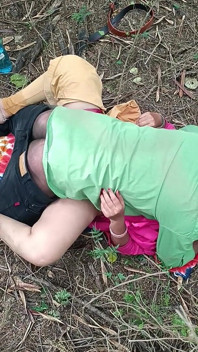 La tía india caliente folla al aire libre con voz telugu