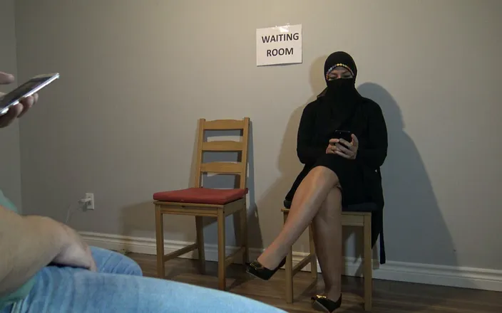 Souzan Halabi: Arab Wife Got Mad at Me - I Flashed and Masturbated...