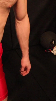 Wrestler-coregasm in Singlet