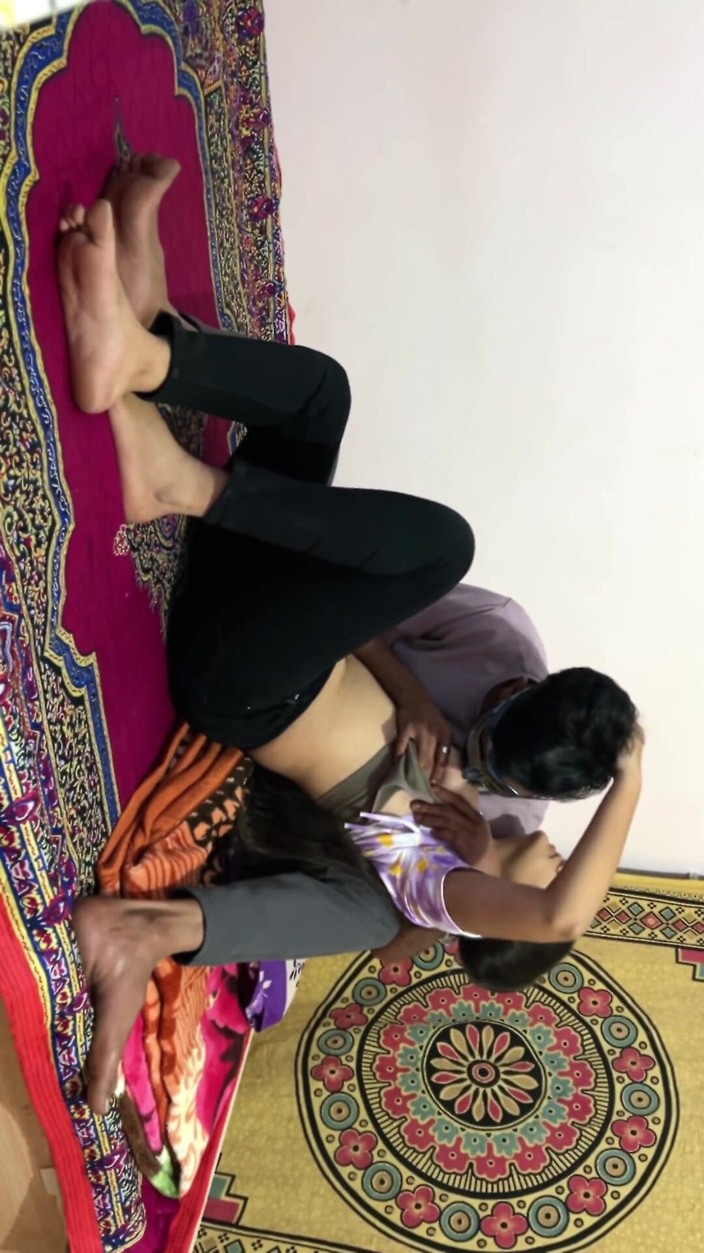 vinu5460: गर्लफ्रेंड के साथ सेक्स