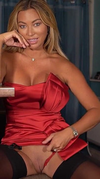 Natalia Forrest - Lady in Red