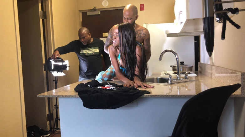 Shaundam: Bts in Fire up Dinner