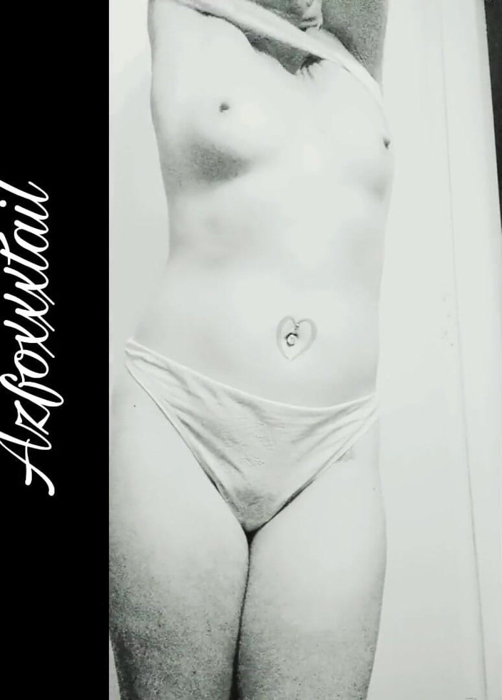 AzFoxxxTailPhelicia: Strip 7 - weiß
