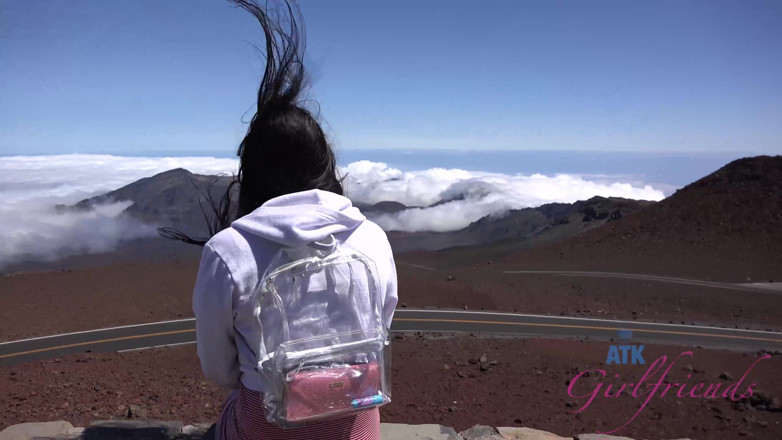 ATK Fans (Girlfriends): Virtual Vacation Hawaii with Karlee Grey 3/6