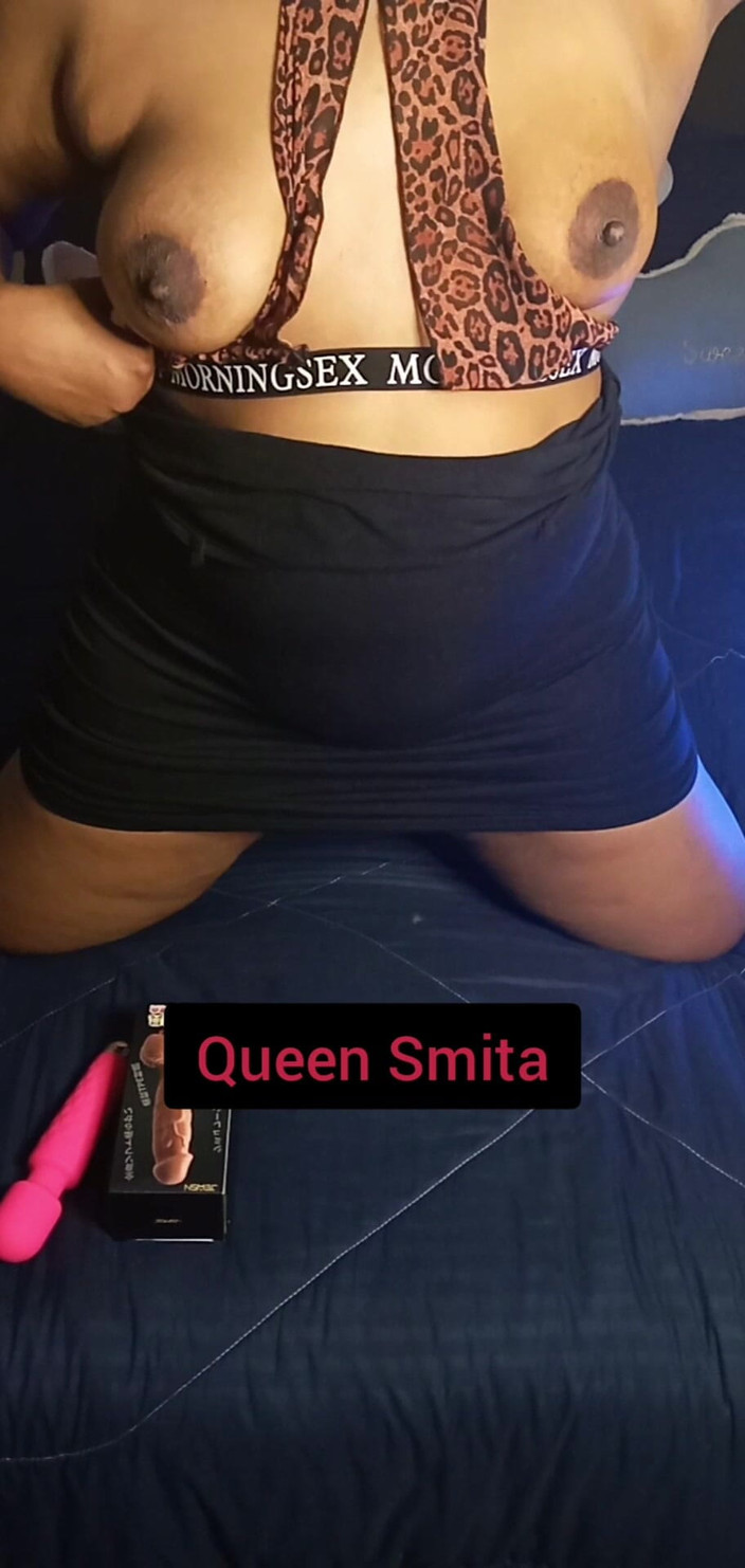 Goddess Silk Smita: Ролевая фантазия-игра с просьбой трахнуть Smita