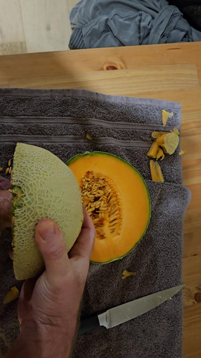 AusMan: Scopando un melone