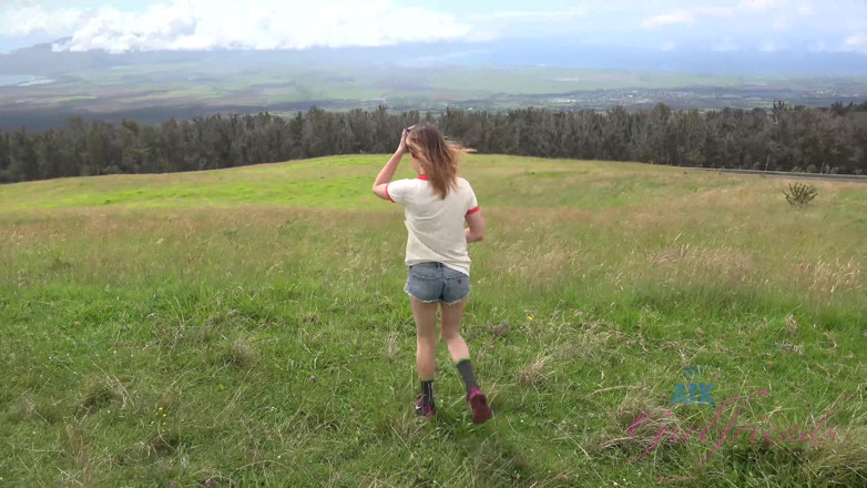 ATK Fans (Girlfriends): Liburan virtual di hawaii sama kristen scott bagian 6