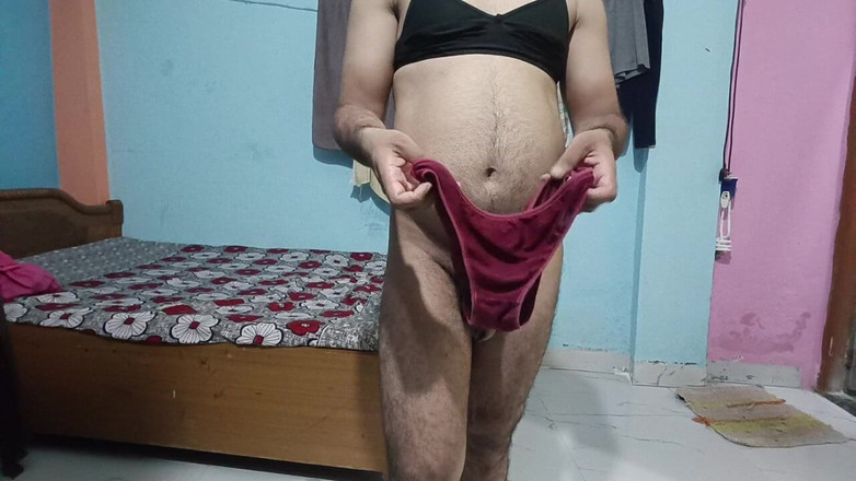 LovedSunsine1990: 목욕 후 내 페니스를 마사지해