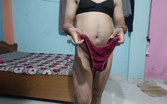 LovedSunsine1990: Poté, co jsem se vykoupal, jsem si masíroval penis