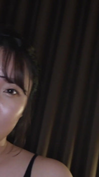 Peminat minyak Haru Shinonome