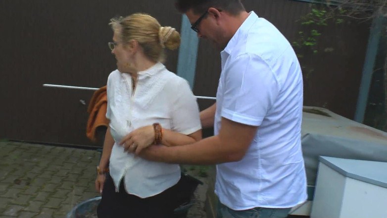RetroLust: Mature Blonde Dominates with Facesitting and Outdoor Oral Pleasure