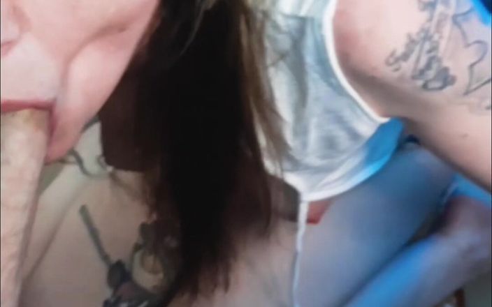 GamerGirlRoxy: Amateur Brunette Wife Gives POV Blowjob to a Mature Big...
