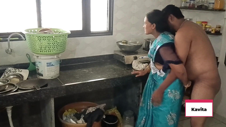 Kavita _zawazawi: Desi Indian Kavita Maid Fuck with Houseowner Tatya in Kitchen,...