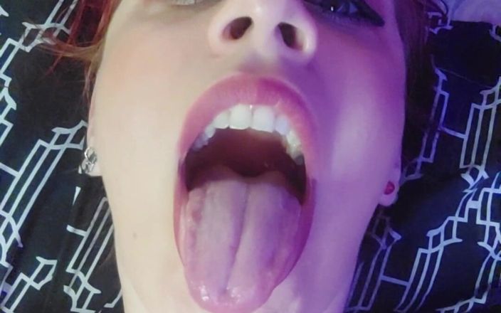 ShyyFxx you Gauchita Argentina: Tongue Fetish!