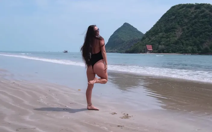 PassionBunny: Black Bikini and Passionate Flashing on the Beach