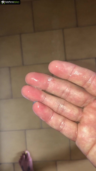 Efianti840: Duro esperma maduro trans