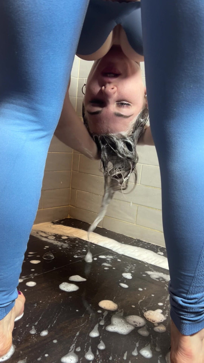 Misty Phoenix: Gillar du att se tjejer tvätta håret