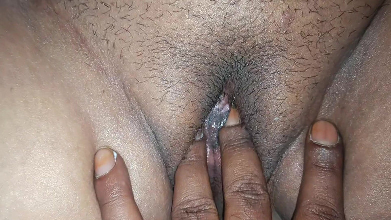 Catchybusty: कैचीबस्टी की हर जगह मालिश