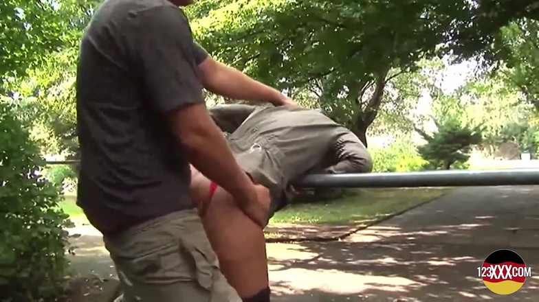 123XXX - Fucked Amateurs in Germany!: Bunicuța excitată are nevoie de ea adânc în pizda ei