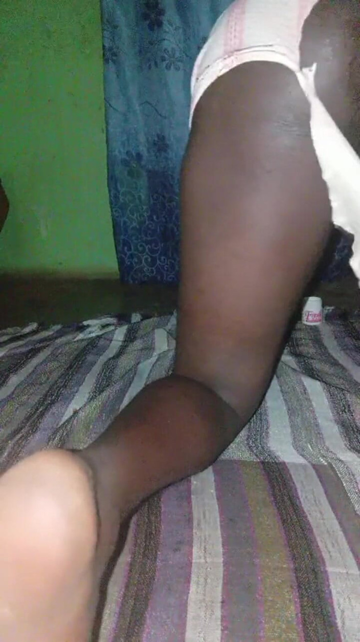 Badman4606: Gran culo de ébano travesti