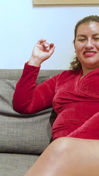 Karla Duran clenches da đen đầu tiên của cô ấy. Khi bạn thử nó không có trở lại!