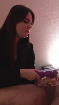 女主人玩弄富达皮带