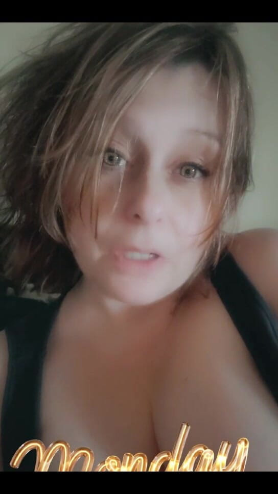 Discreet1078: Předklonit se v pondělí