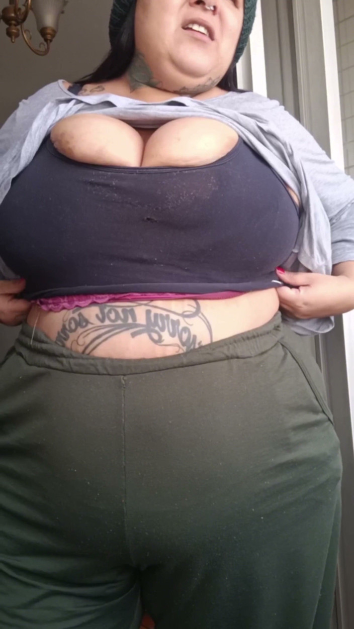 Mary Jhuana: Naughty BBW on the Apartment Balcony - 4K