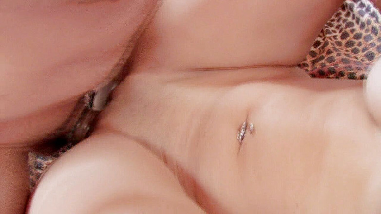 CBD Media: 이웃의 자지를 빨고 따먹는 거유 Jolly 귀여운 십대