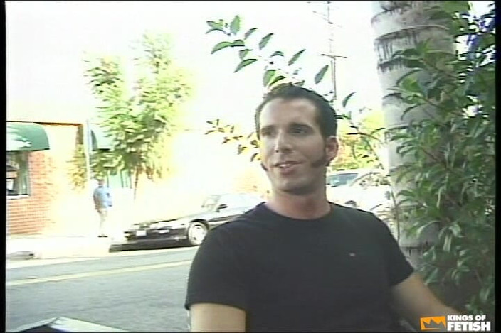 Gay Diaries: Due ragazzi si divertono con un'intensa scopata anale dopo essere...