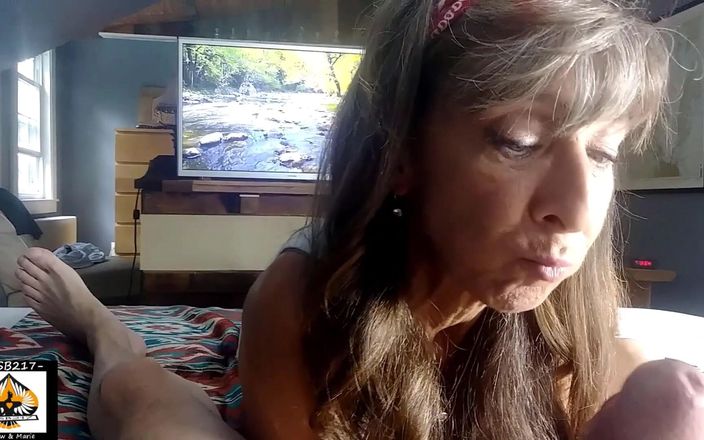 Shadow And Marie: Sexy MILFKa Marie Lovely Orální dovednosti