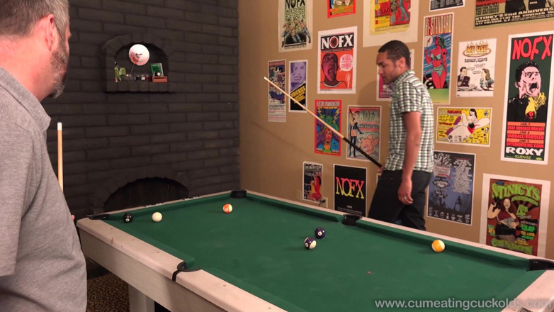 Cum Eating Cuckolds: Încornoratul lui Hollie Mack face un pariu biliard El nu...