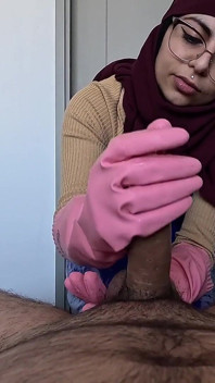 Doamnă care face curățenie arabă labă Mia Niqab