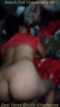 Desi Bhabhi Big Ass Teasing and Doggy Style Fucking
