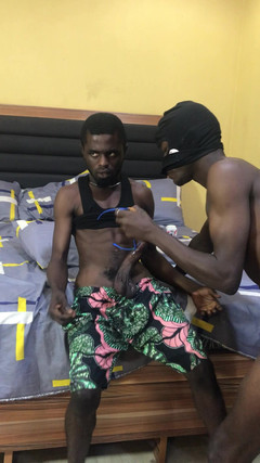 Thelittleblack: 베네피트를 위한 우정