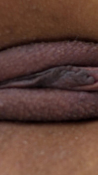 Monica Jade - desnudos explícitos