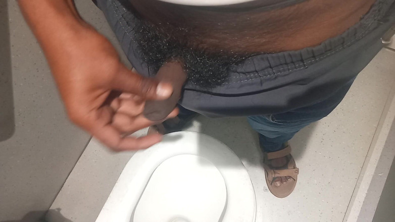 KUMBHA MANOJ KUMAR: 我们不合同医院护士工作只是为了口交而娱乐