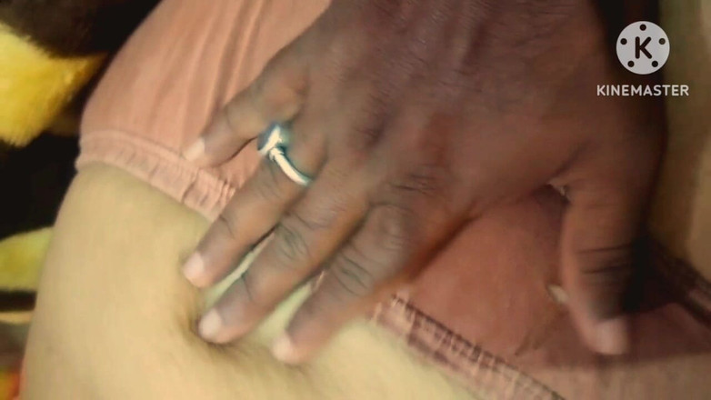 Hemant: 主婦のヌードショー ベッド