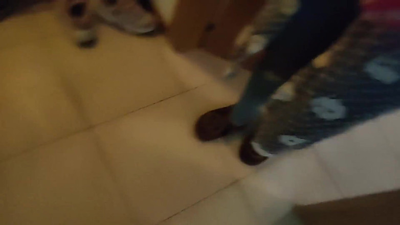 Miss Squirting: Asking stepmother to depilate my legs ends in facial cumshot