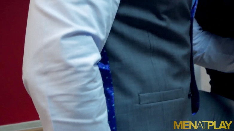 Menat Play: Menatplay latino matahală Gabriel Lunna seduce homosexualul Dario Beck