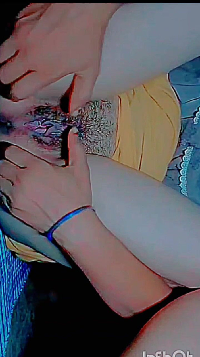 TricolorMusic3: Esta garota vê sua melhor amiga beijando seu amante na...
