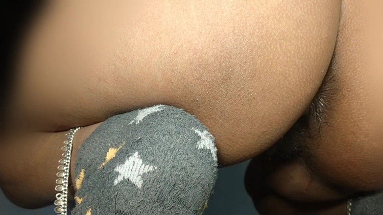 Rakul008: Ateşli Hintli kadın sikişiyor