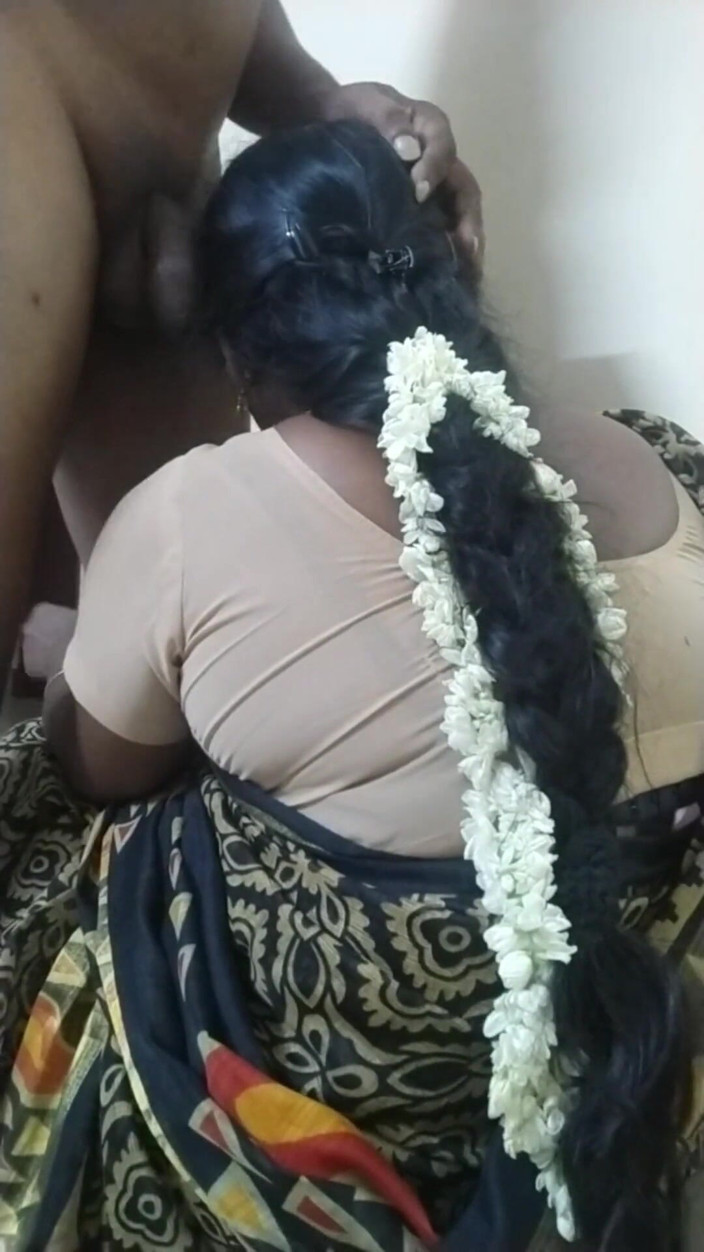 Saranya: Blowjob dengan hairjob